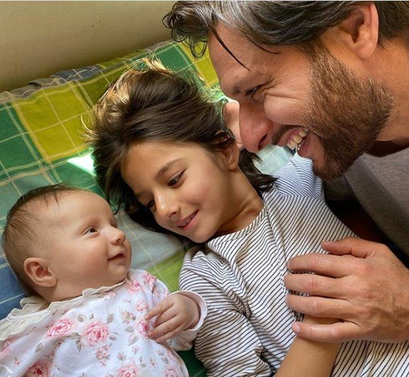 Shahid Afridi Is Missing His Little Daughter In Isolation