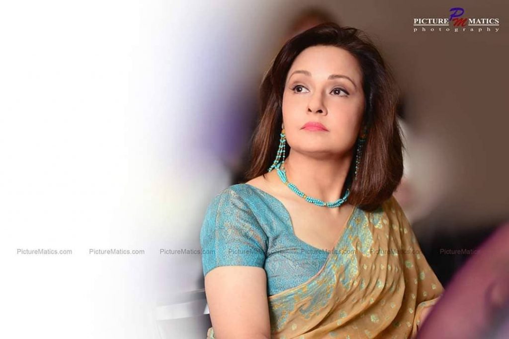 Classy Pictures of Evergreen Zeba Bakhtiar