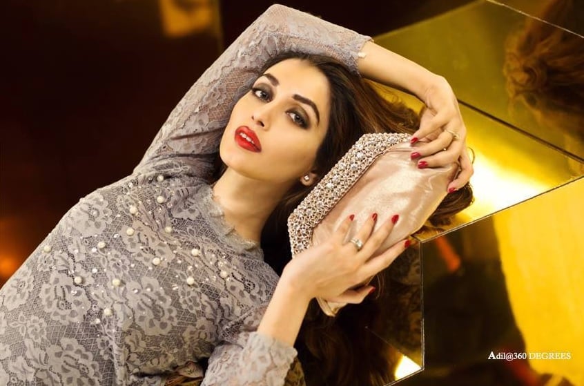 25 Sizzling Pictures Of Iman Ali - Hot and Glamorous