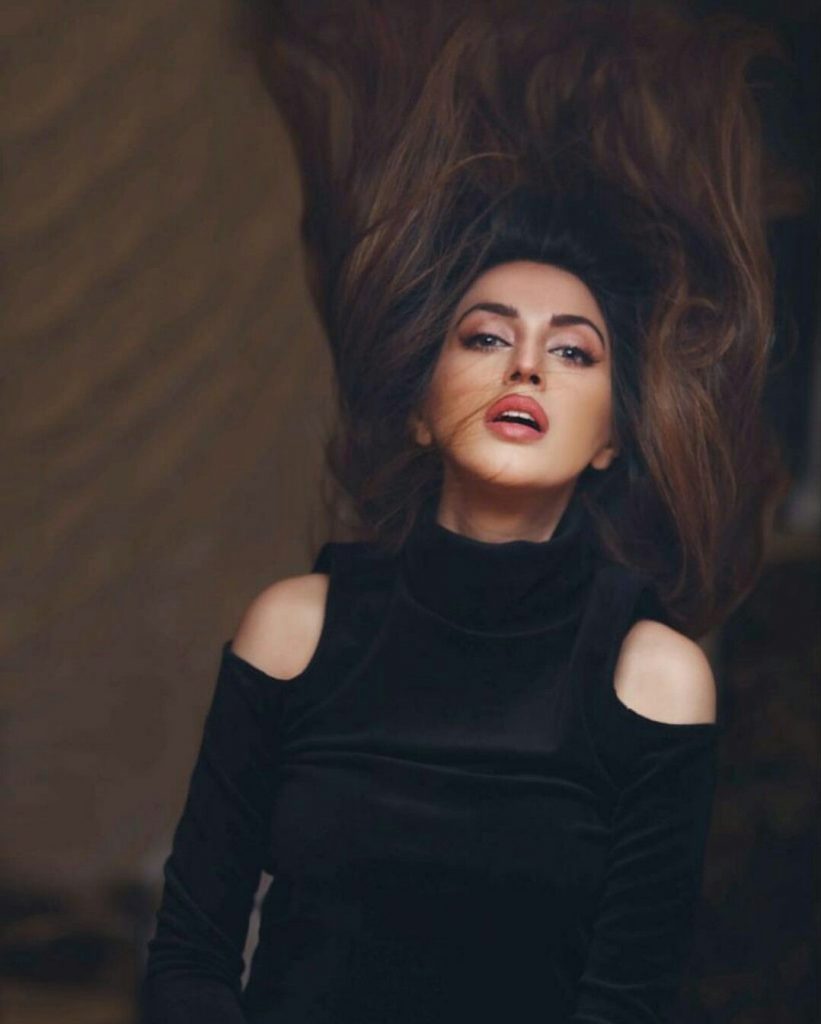 25 Sizzling Pictures Of Iman Ali - Hot and Glamorous