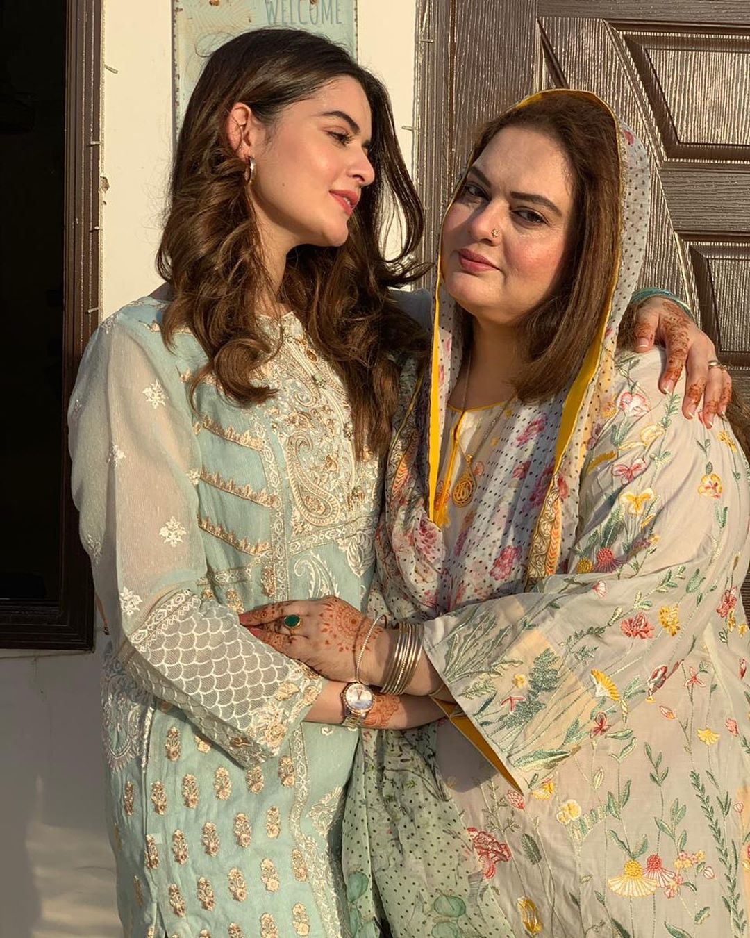 Aiman Khan and Minal Khan Celebrating their Mother’s Birthday