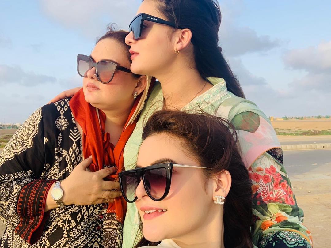 Aiman Khan and Minal Khan Celebrating their Mother’s Birthday