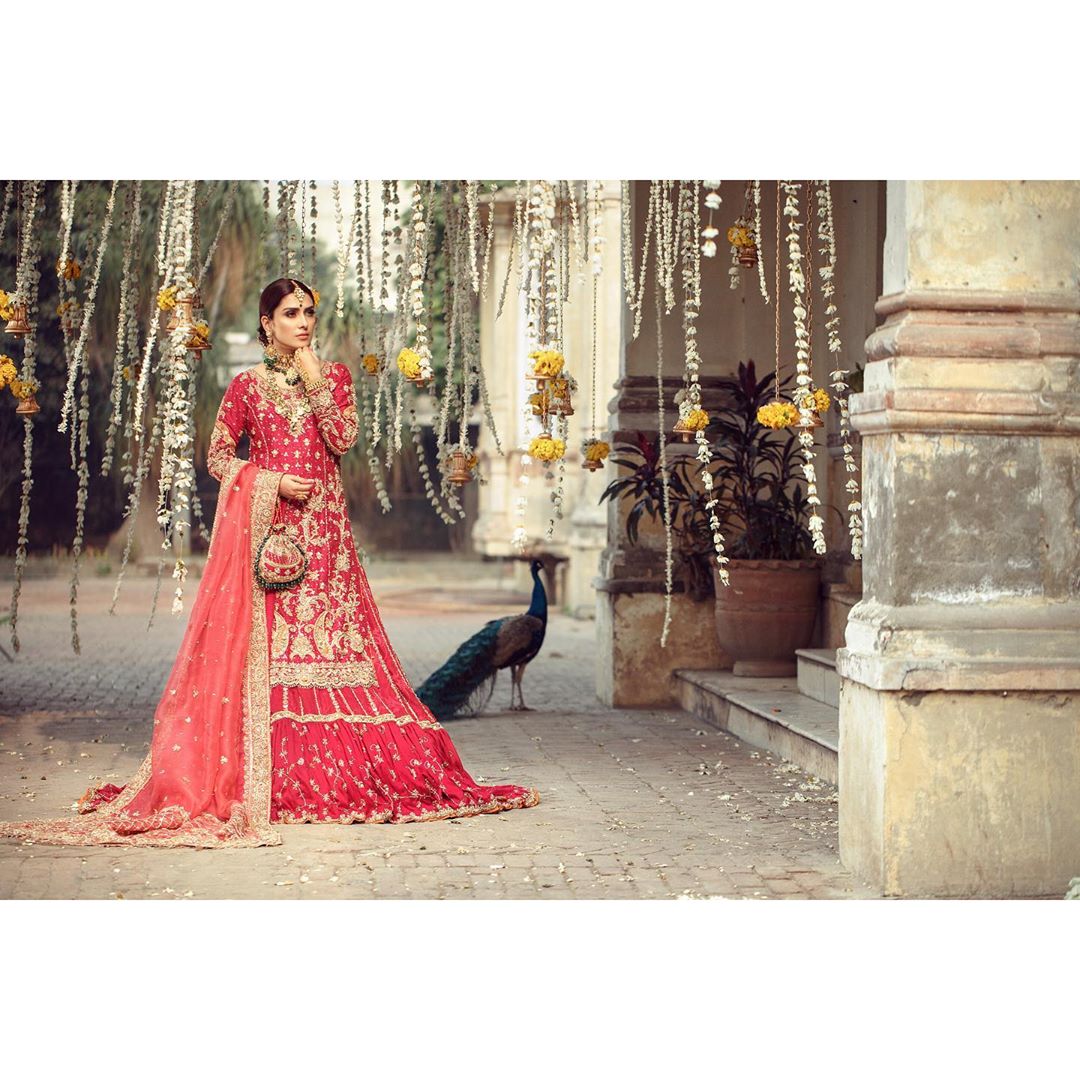 Ayeza Khan Latest Bridal Shoot for Warda Qutub Khan