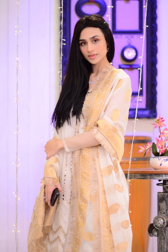 Ayeza Khan and Mashal Khan Clicks from Nida Yasir Morning Show