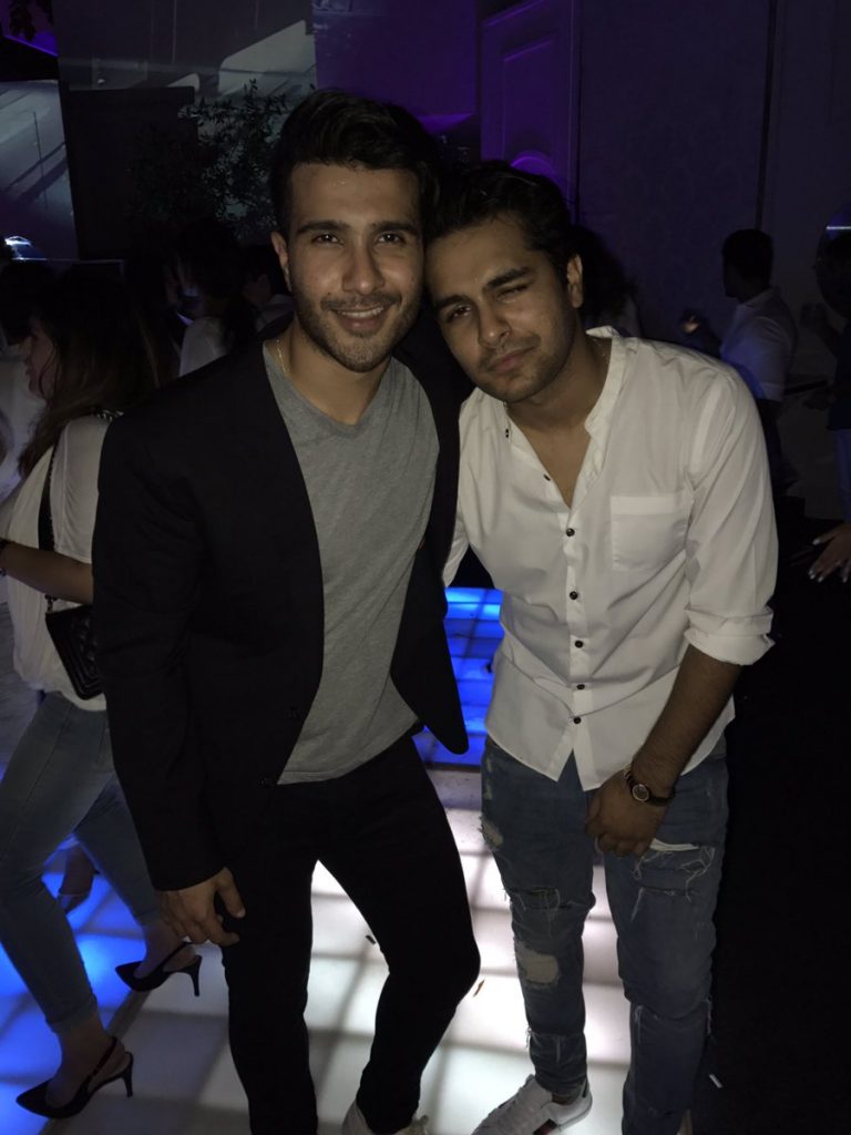 Old But Adorable - Dance Video Of Feroze Khan And Asim Azhar