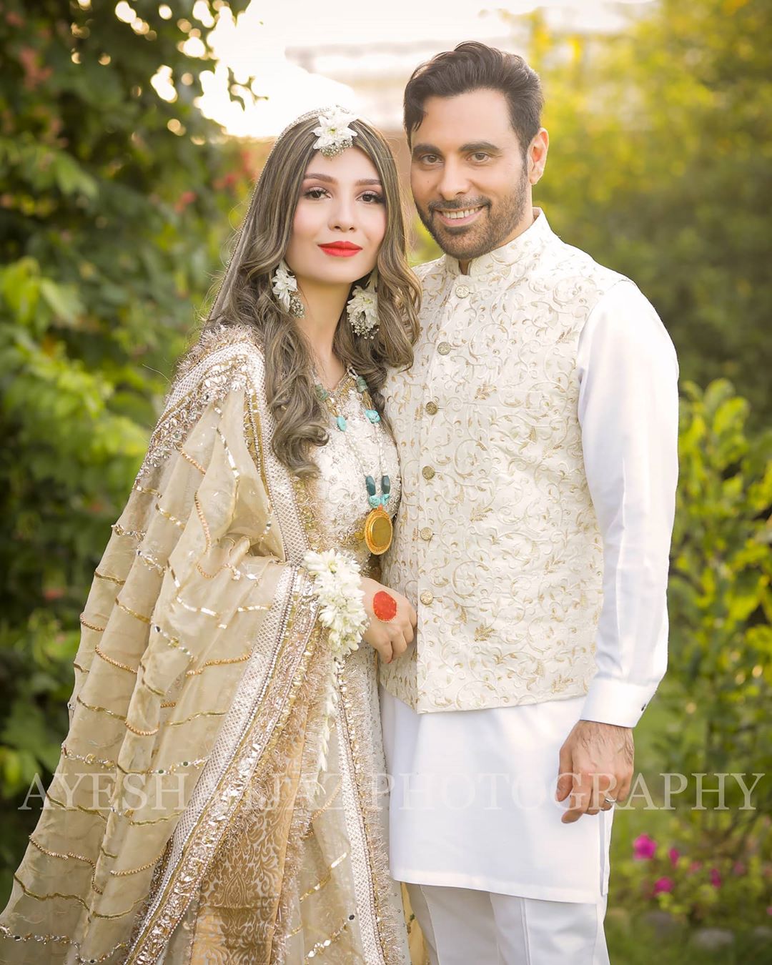 Singer Haroon Rasheed and Farwa Hussain Wedding Pictures