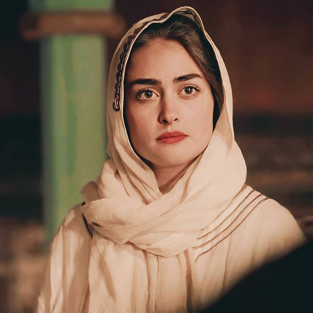 Here's The Face Behind Voice Of Halime Sultan From Ertugrul