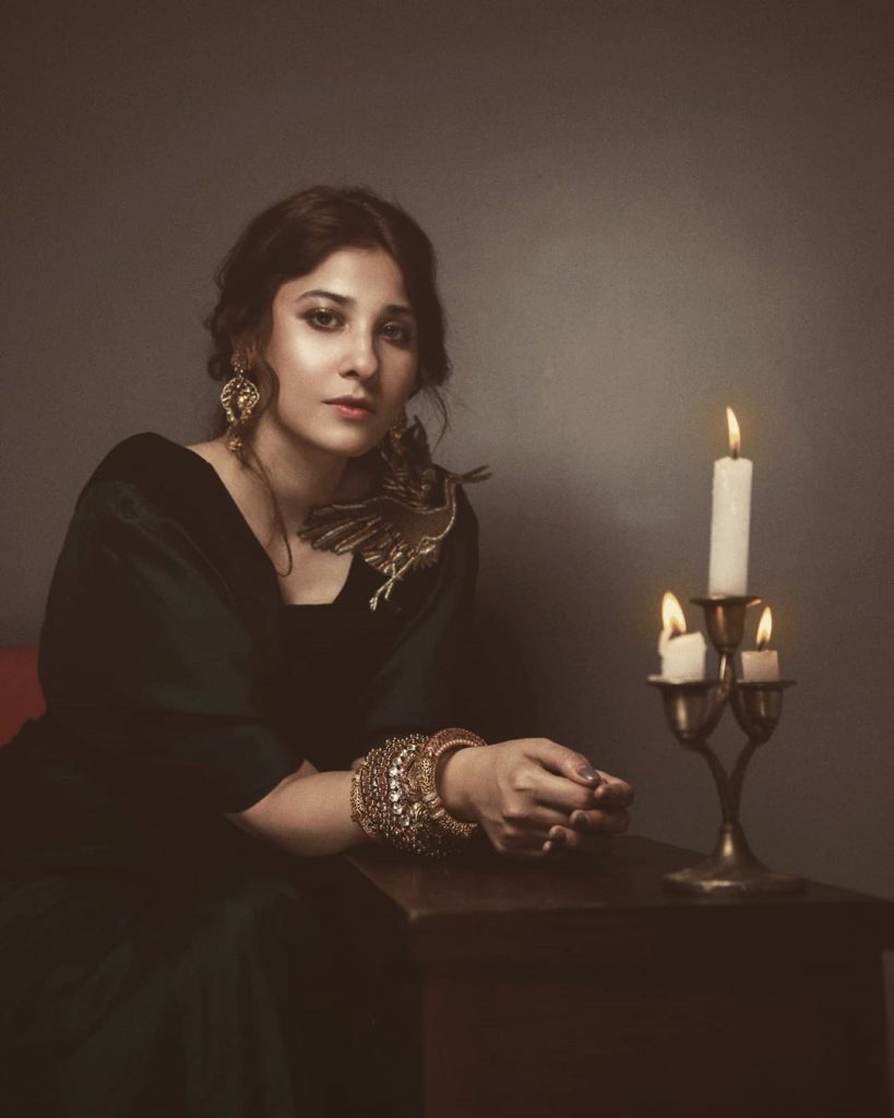 Hina Altaf Slays In Her Latest Shoot