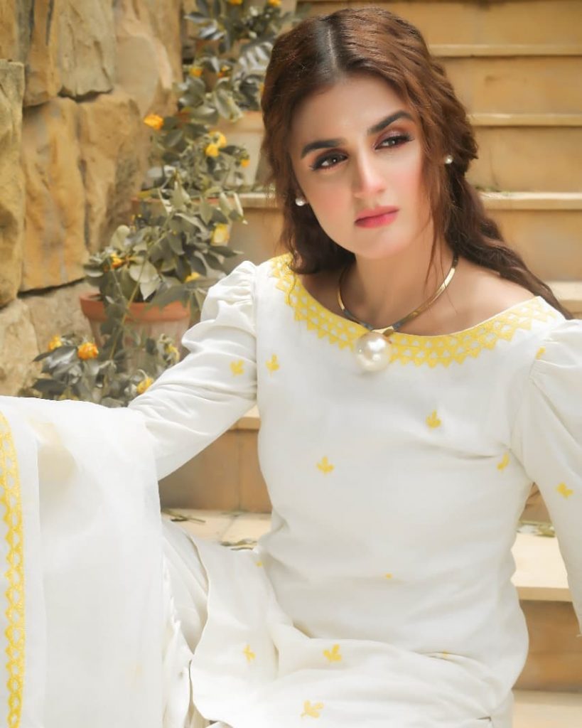 Hira Mani Looks Undeniably Gorgeous In Latest Shoot