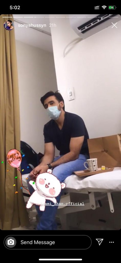 Sami Khan Celebrating Birthday On Set Of His Upcoming Drama