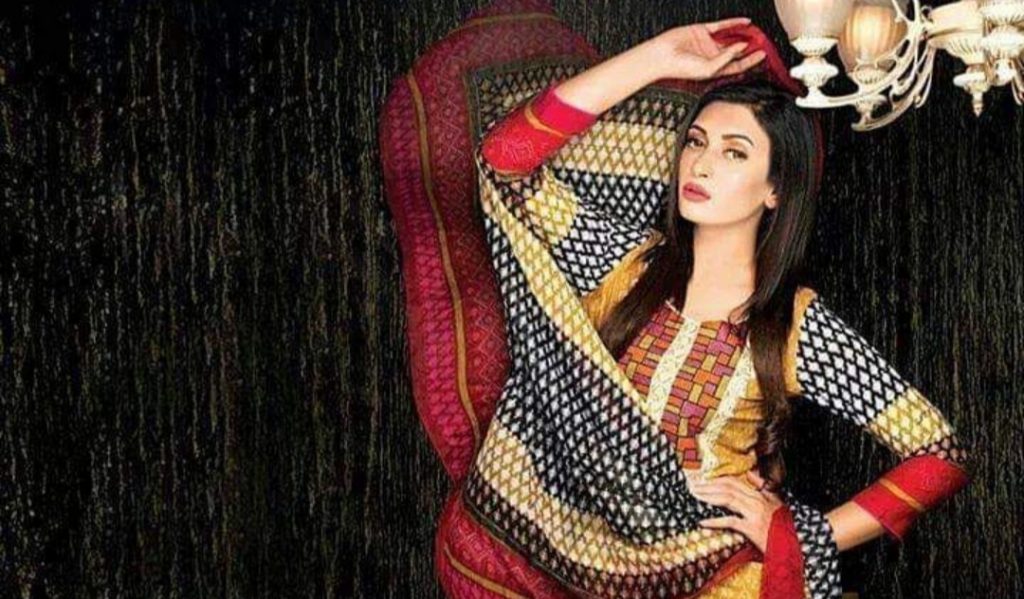 After Salma Zafar, Actress And Model Sherry Shah Also Criticized JJS Productions