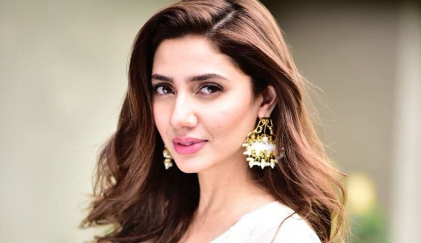 Mahira Khan Post In Turkish Gets Interesting Reactions