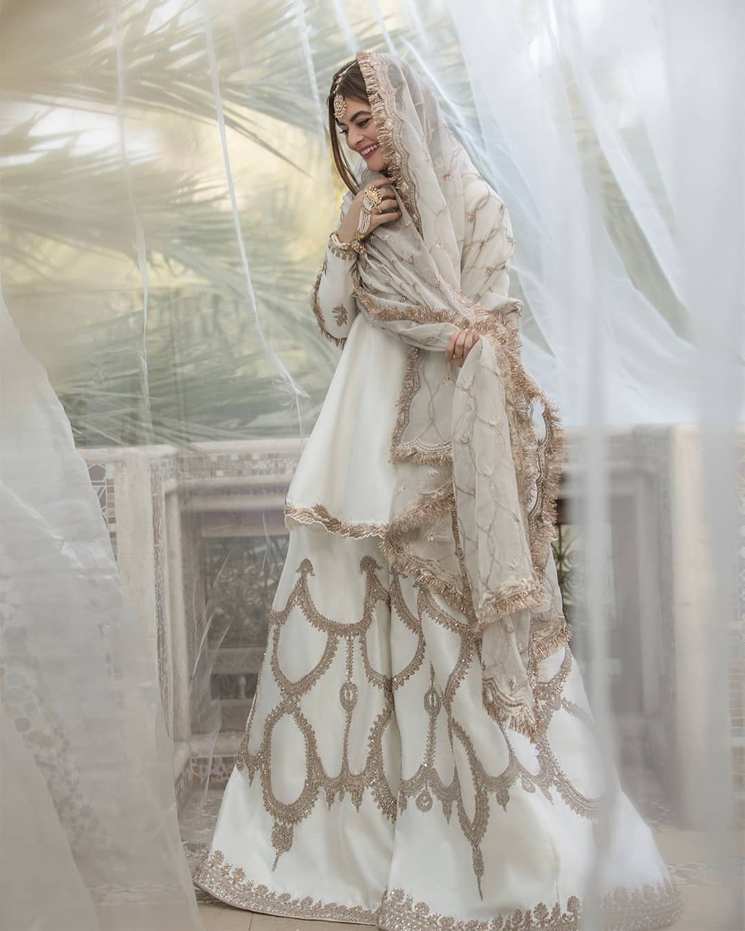 Beautiful Minal Khan Latest Bridal Dresses Photo Shoot
