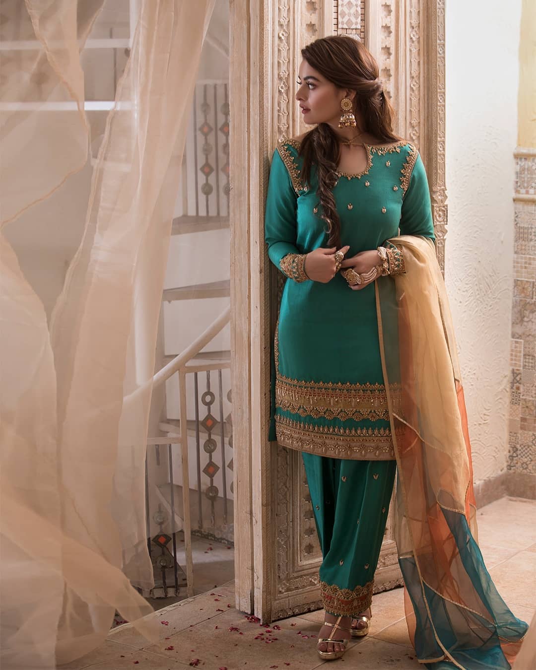 Beautiful Minal Khan Latest Bridal Dresses Photo Shoot