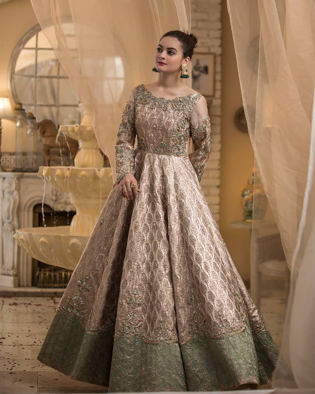 Beautiful Minal Khan Latest Bridal Dresses Photo Shoot