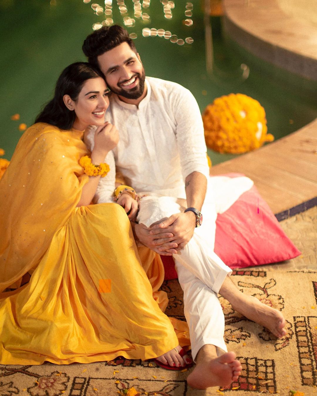 Sarah Khan and Falak Shabbir Beautiful Clicks from Their Mehndi