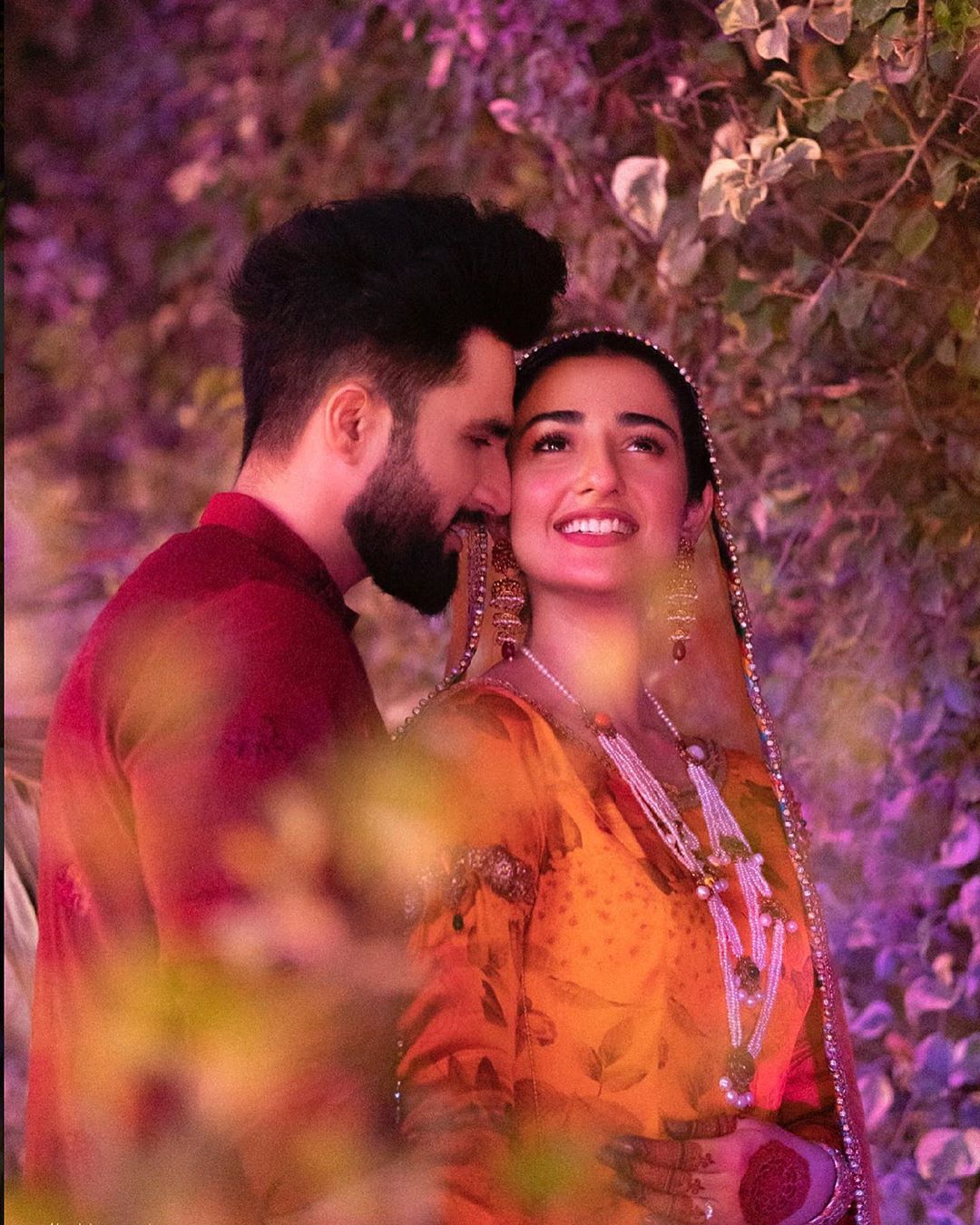 Sarah Khan and Falak Shabbir New Clicks from their Mehndi