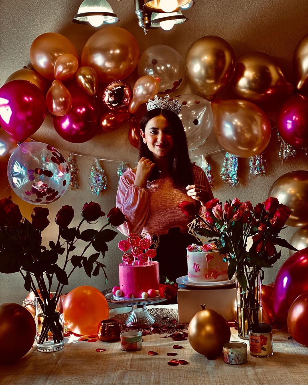 Yumna Zaidi Looking Gorgeous on her Birthday - Pictures