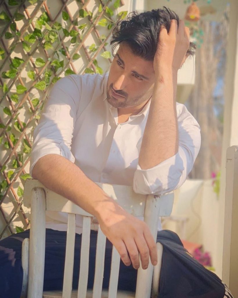 Delightful Poses of Agha Ali That Depict Perfection!