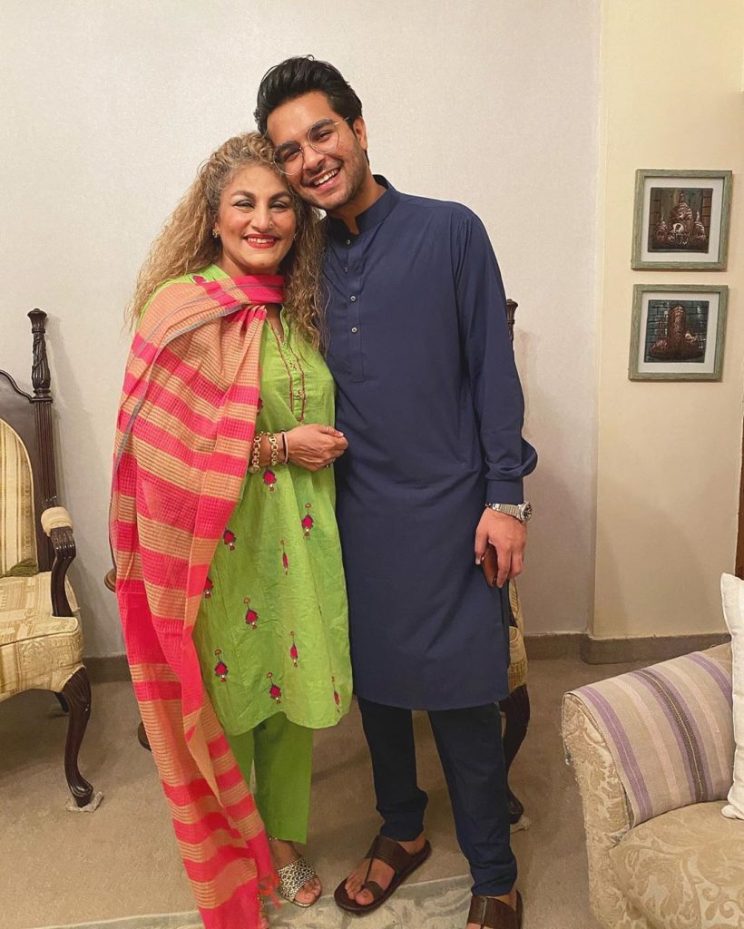 Latest Pictures of Asim Azhar with His Beloved Family