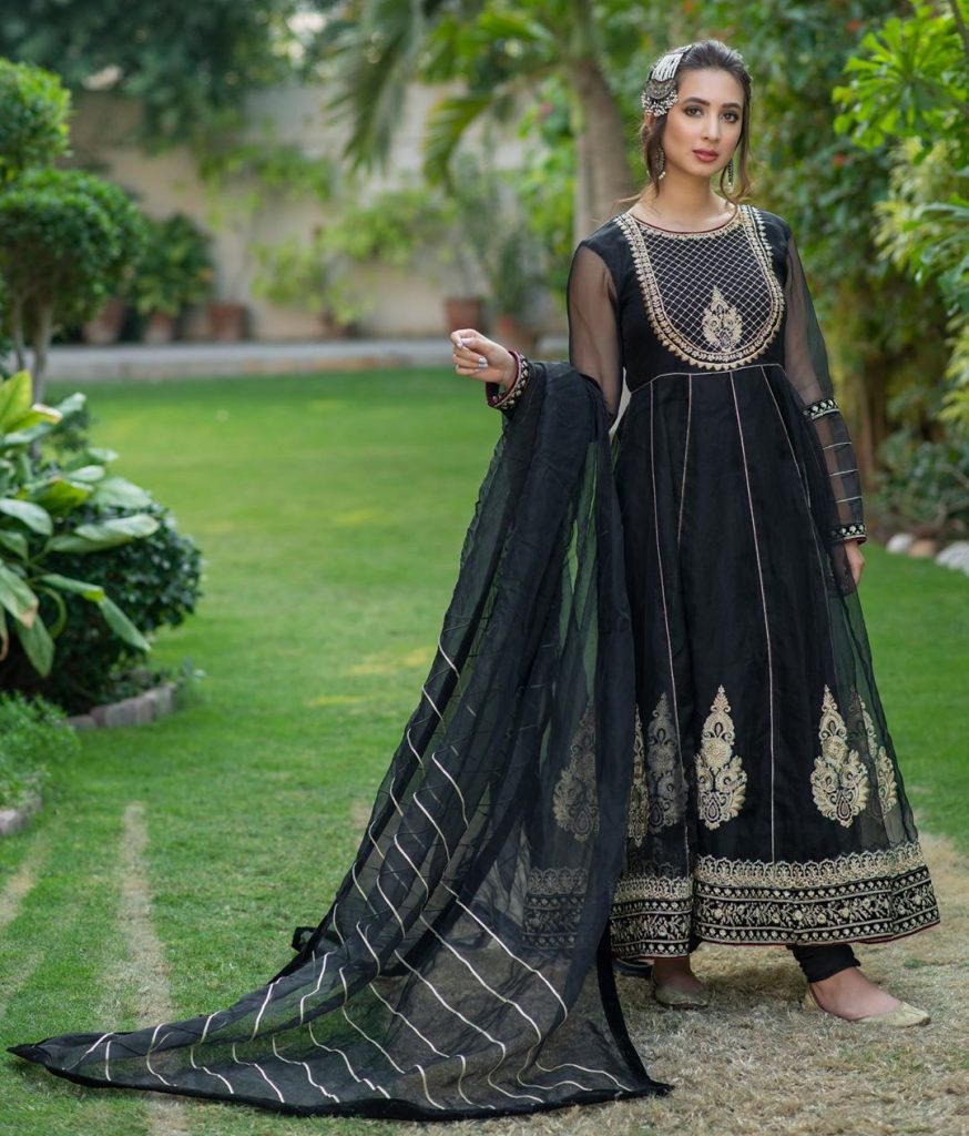 Eastern Dresses of Komal Aziz Khan That Can Be Your Next Eid Dress