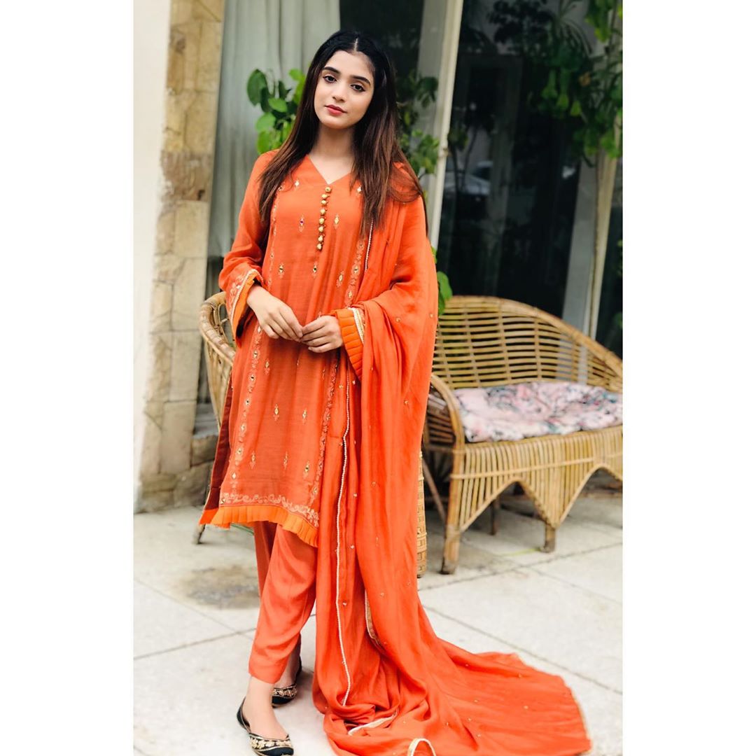 Beautiful Actress Laiba Khan Latest Pictures – 24/7 News - What is ...