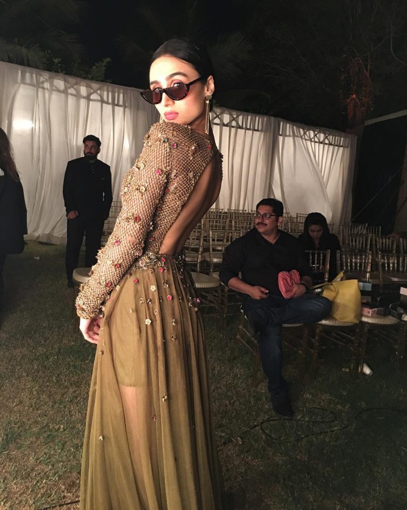 Sparkling Pictures of Mashal Khan in Golden Dresses