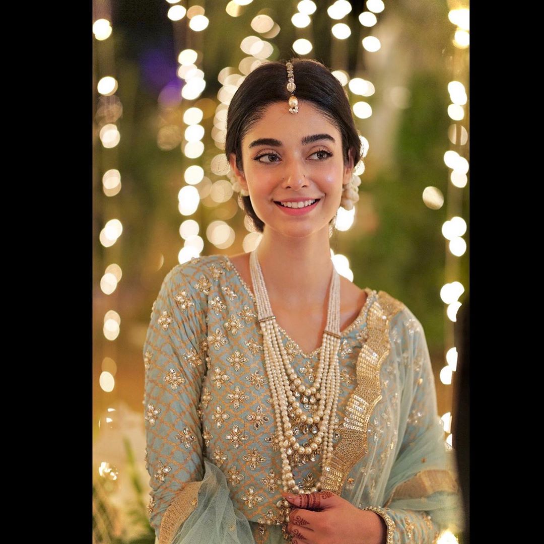 Noor Khan Beautiful Pictures from at her Sister Sarah Khan Wedding