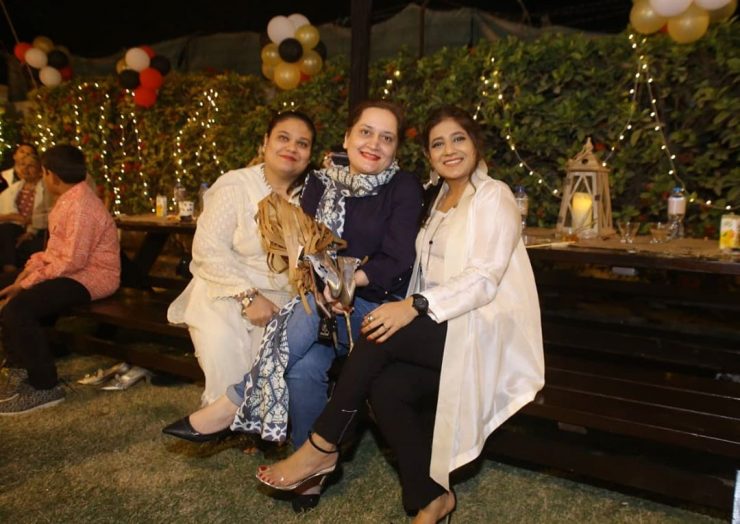 Complete Family Pictures of Sana Fahad and Fahad Mustafa Reviewit.pk