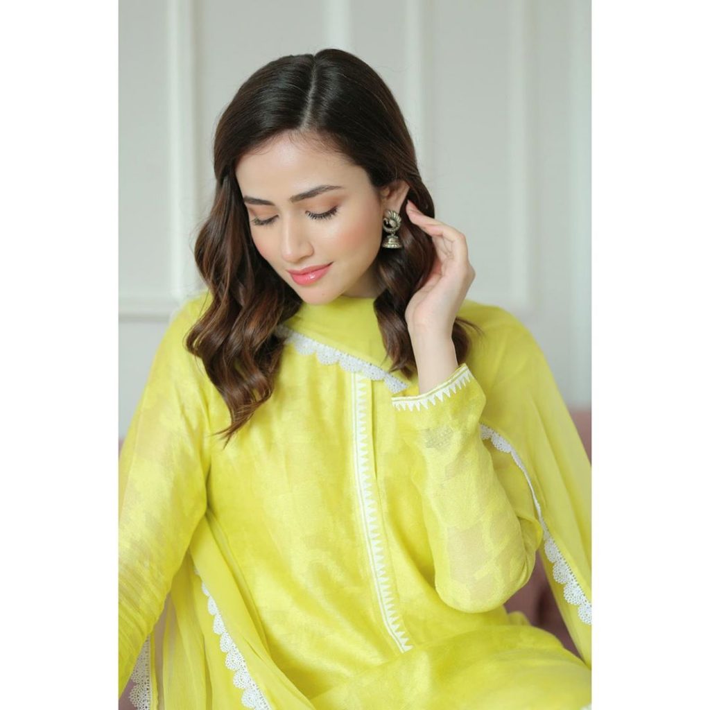 Eastern Outfits of Sana Javed You might Consider for EID - 2020