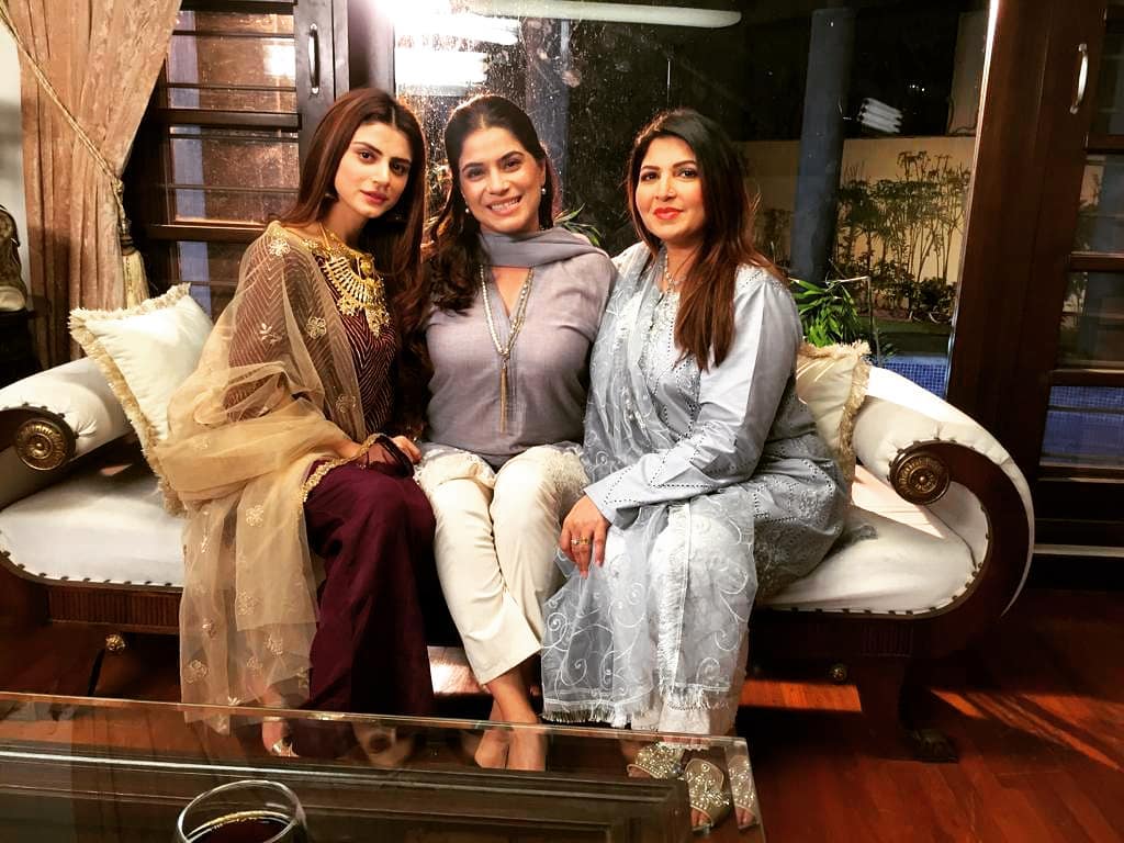 Dazzling Pictures of Shagufta Ejaz with Her Family