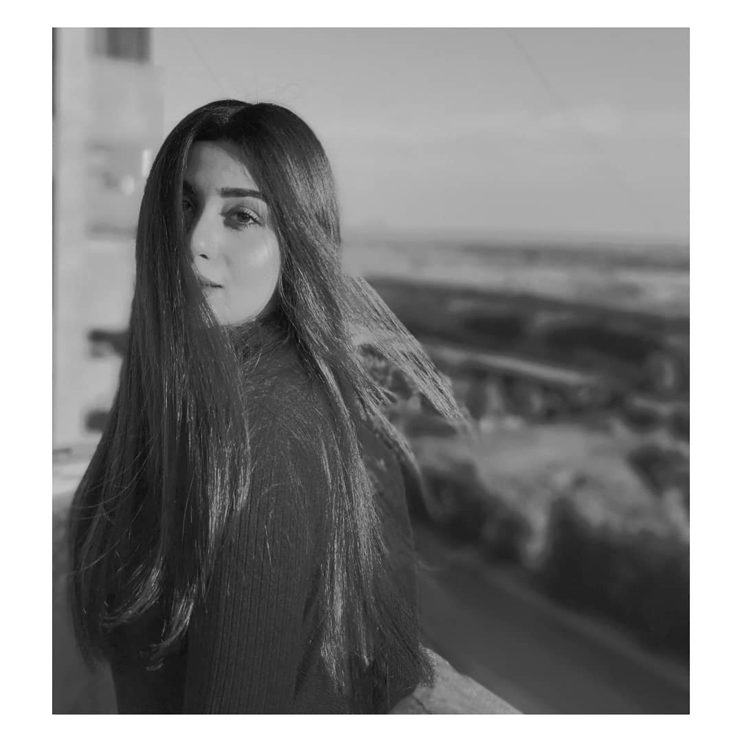 Latest Stylish Pictures of Sohai Ali Abro Reviewit.pk