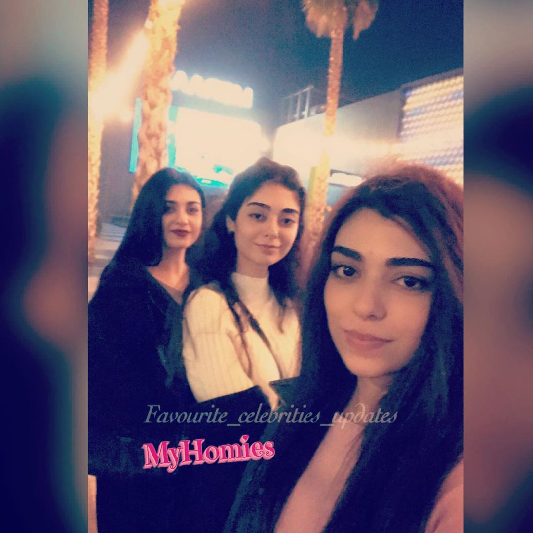 Sarah Khan with her Sister Aisha Khan - Latest Pictures