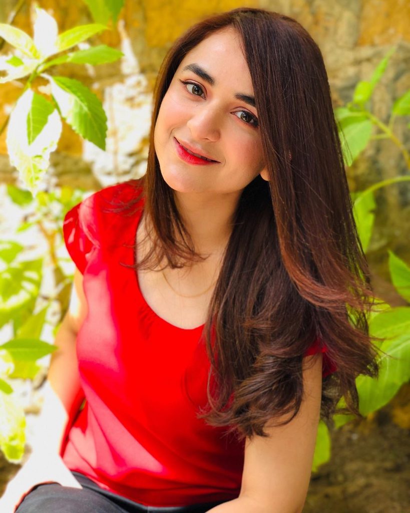 Artistic Pictures of Yumna Zaidi That Are Just Lovely