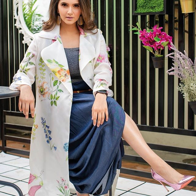 Sania Mirza Giving Chill Vibes In Latest Pictures