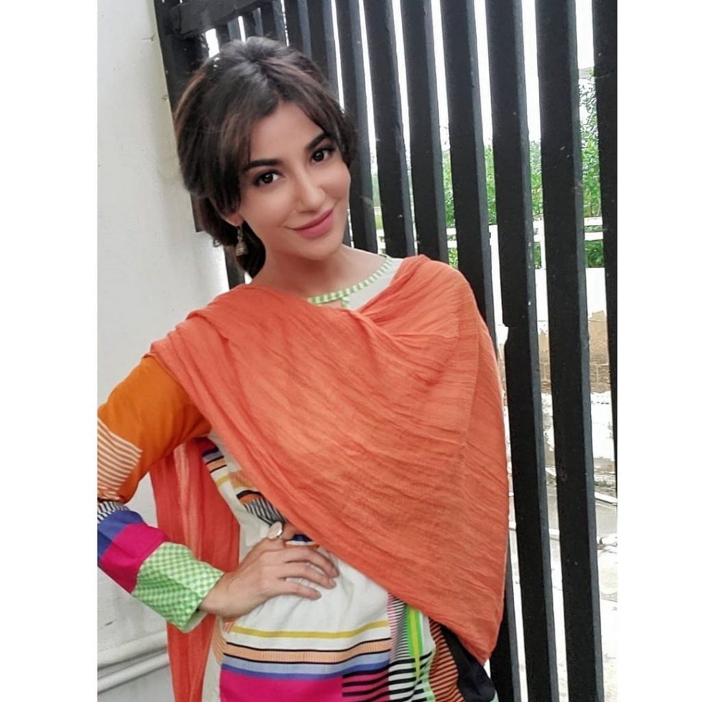 Actress Naveen Waqar's Latest Clicks