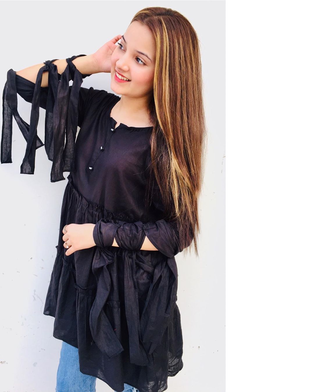 Pakistan Rabeeeca Who Is Rabeeca Khan? See Latest Rabeeca Khan Pictures | Reviewit.pk