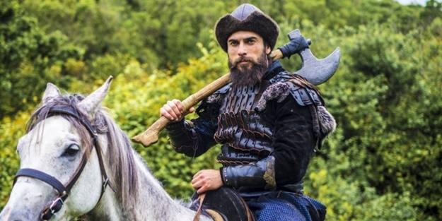 Turgut Alp Asked Afridi: "Why People Call Him Boom Boom?"