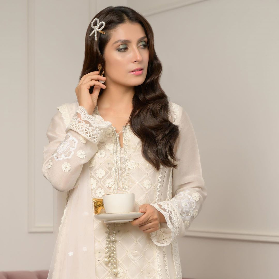 Ayeza Khan is Looking Gorgeous in her Eid Day 3 Pictures