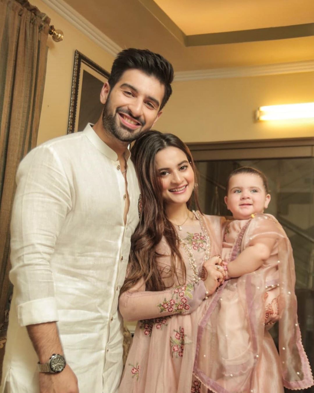 Aiman Khan and Muneeb Eid ul Adha Pictures with Daughter Amal