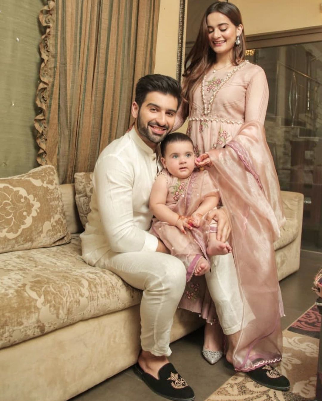 Aiman Khan and Muneeb Eid ul Adha Pictures with Daughter Amal