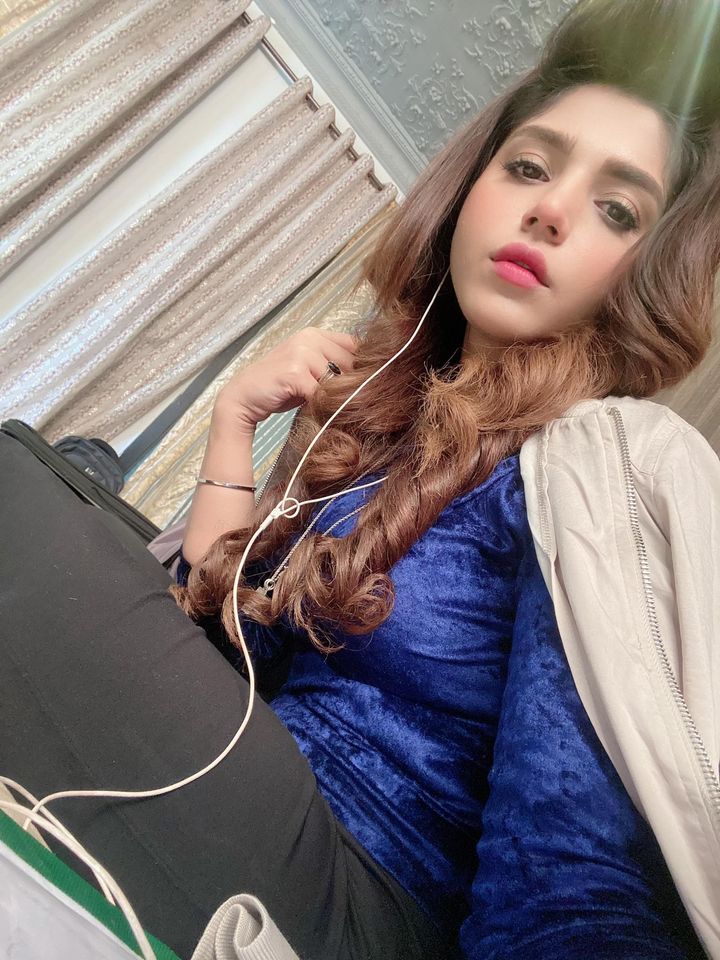 Actress Amna Malick Latest Clicks from Instagram