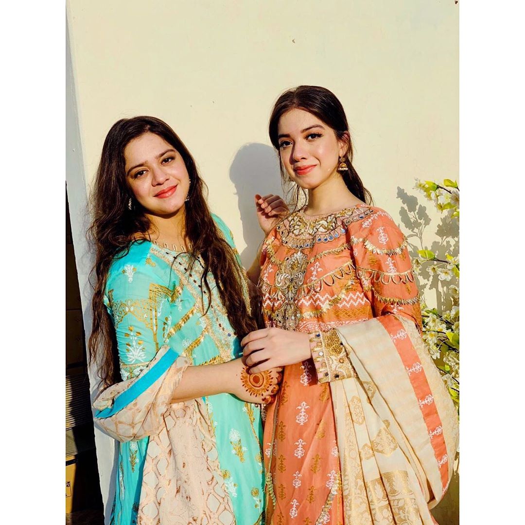 Sarah Razi and Arisha Razi Khan Latest Pictures