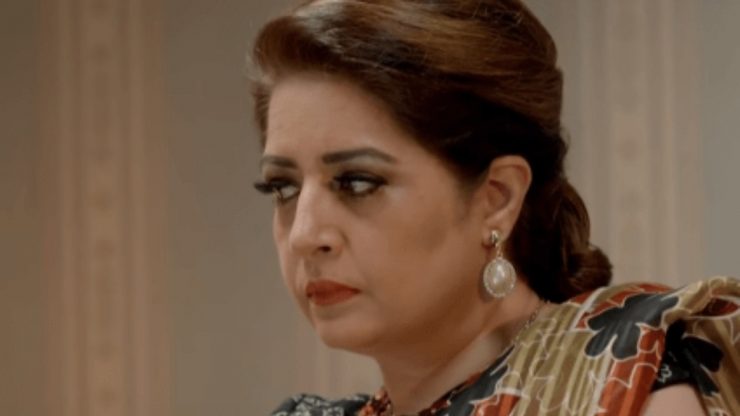 Atiqa Odho Clarifies Her Stance On Omair Rana's Controversy