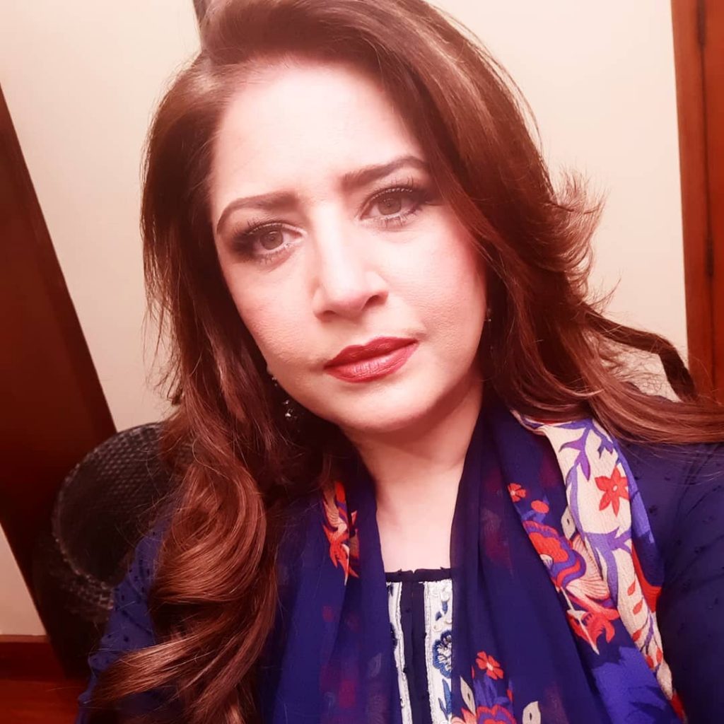 Atiqa Odho Clarifies Her Stance On Omair Rana's Controversy