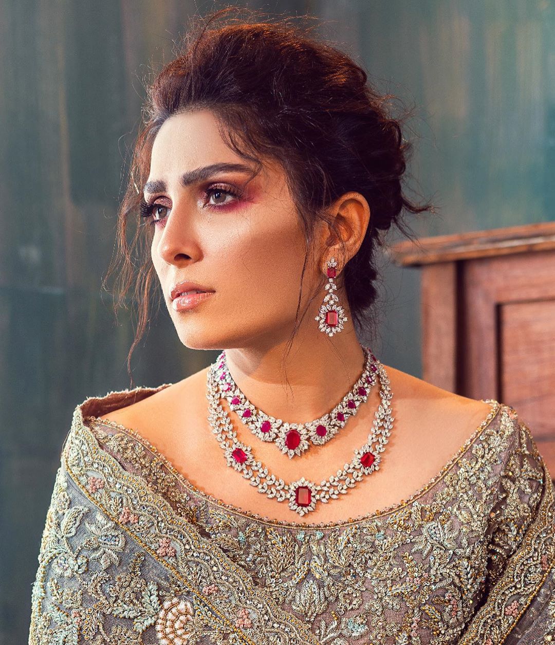 Ayeza Khan New Photo Shoot in Beautiful Dress for Sara Rohale Asghar