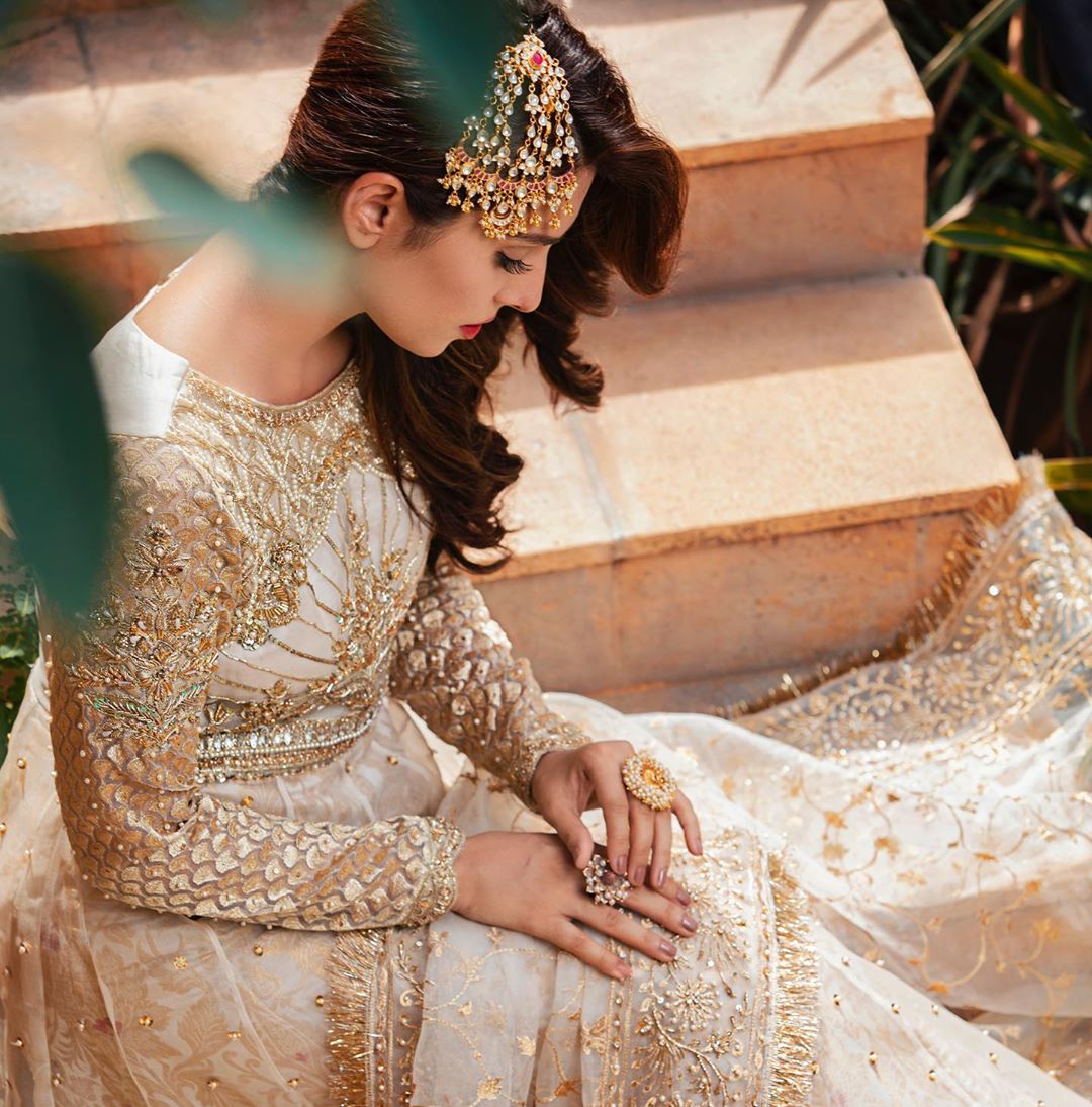 Ayeza Khan Latest Shoot for RJ-Pret