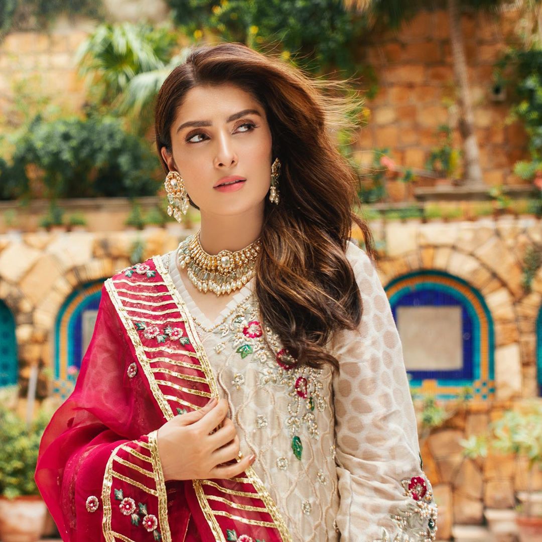 Ayeza Khan Looking Gorgeous in Latest Shoot for RJ’s Pret