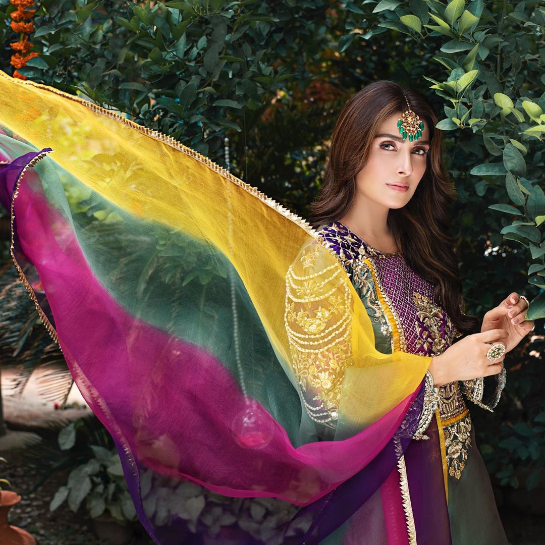 Ayeza Khan Looking Gorgeous in Latest Shoot for RJ’s Pret