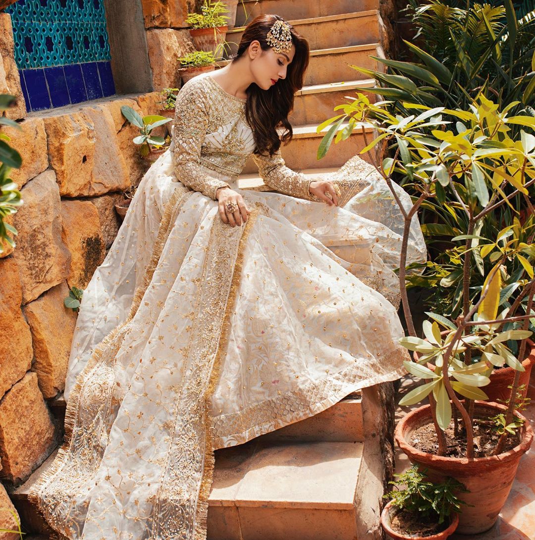 Ayeza Khan Latest Shoot for RJ-Pret